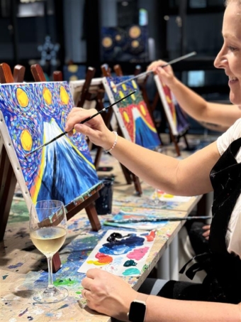 期間限定の「Artbar Tokyo」の体験イメージ