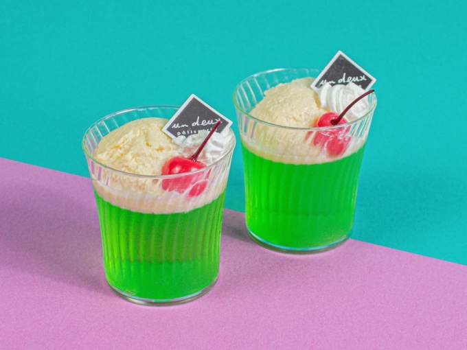 エキュート日暮里限定で飲めるパティスリー アンドゥのクリームソーダゼリー