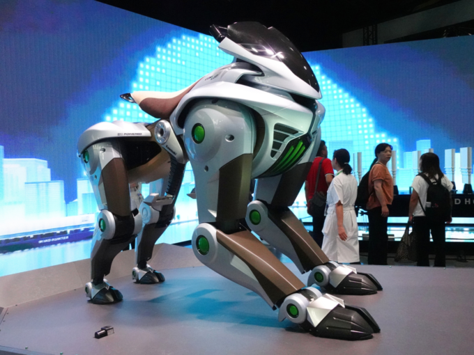 「移動本能」がコンセプトのパーソナルモビリティ 「CORLEO（コルレオ）」