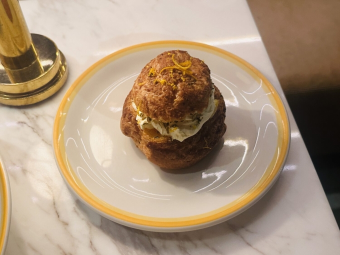 シュークロッカン-シトラスクリーム、フェンネルシード