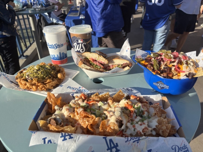 ドジャーススタジアムで販売されていた「ポストシーズン限定グルメ」