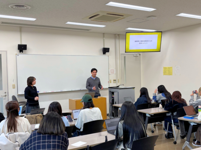 上智大学 文学部新聞学科 国枝ゼミでのサニーサイドアップの特別講義での様子