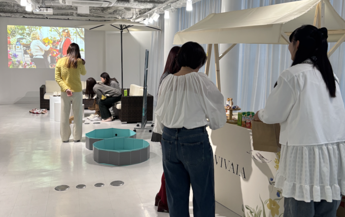 VIVAIA 2026SSコレクション発表会の様子
