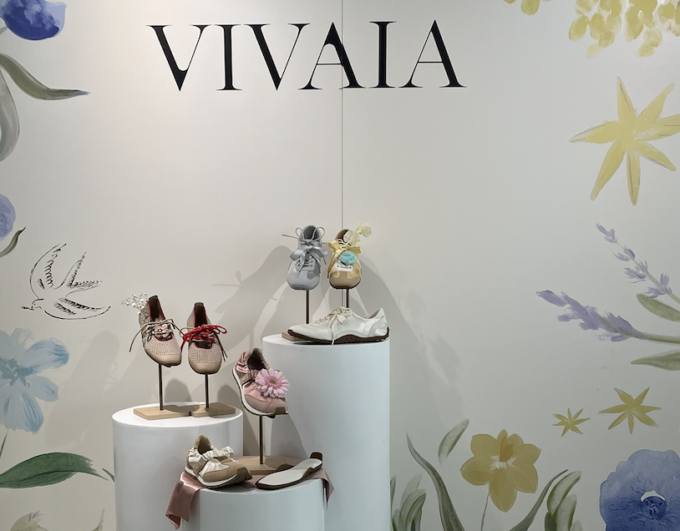 VIVAIA 2026SSコレクション発表会の様子