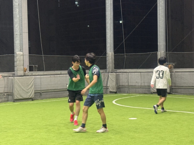 サニーサイドアップグループのフットサル部の活動の様子