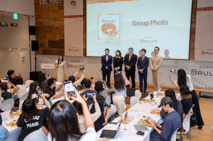 「OHAYO BRULEE MILK」として待望の韓国初上陸に際して明洞で行われたお披露目発表会